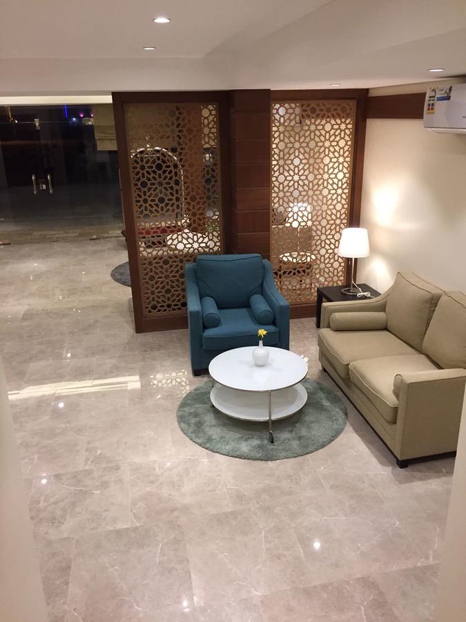 Asfar Plaza Aparthotel Ал Хубар Екстериор снимка