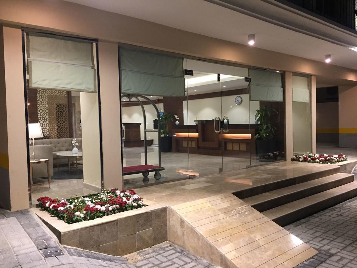 Asfar Plaza Aparthotel Ал Хубар Екстериор снимка